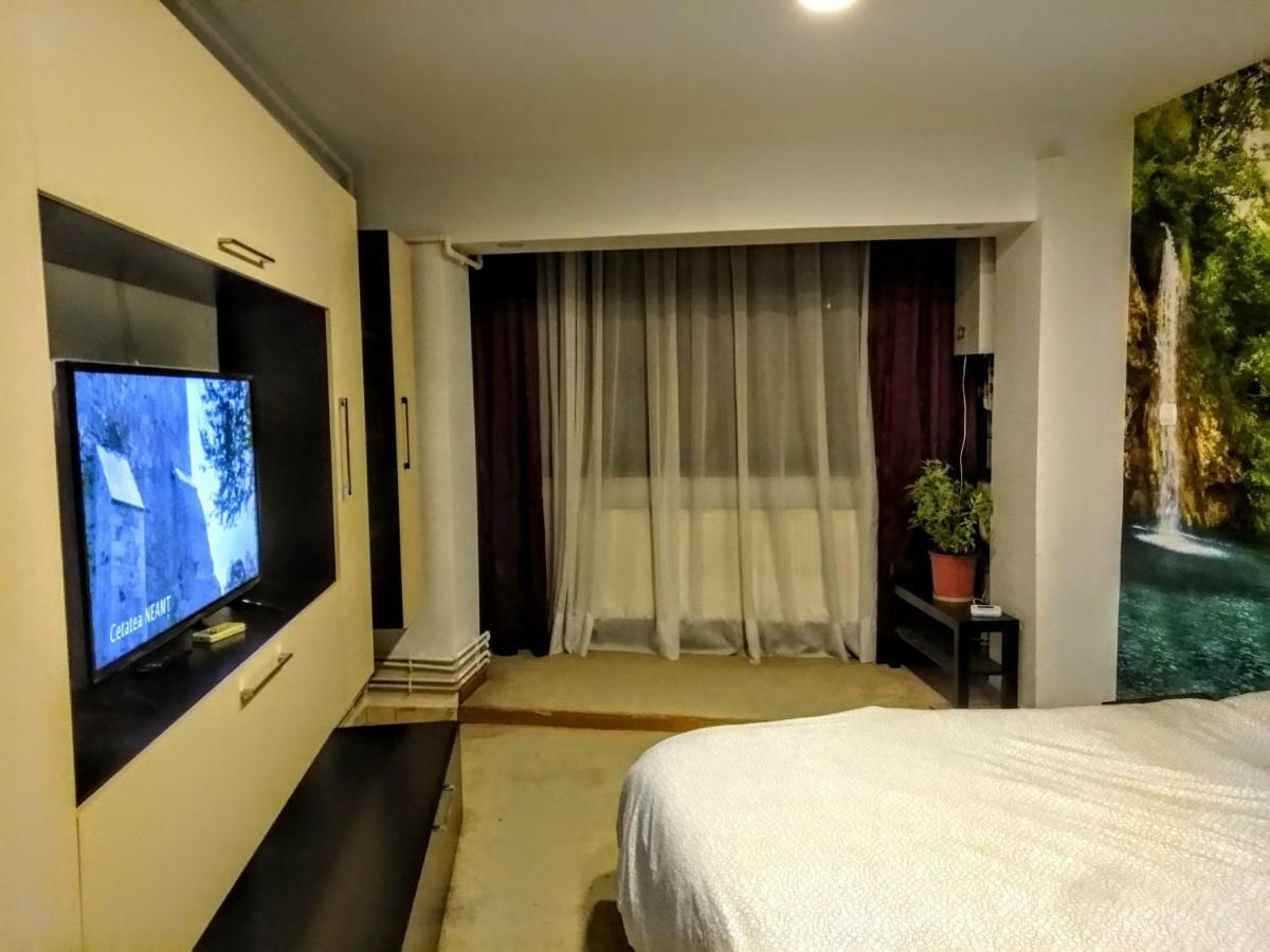 Cozy Downtown Oasis Apartment Bucharest Exterior photo